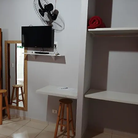 Amed Rooms Araquari Exterior photo
